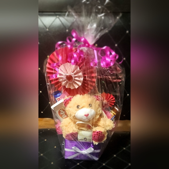 Valentines Day bears and rose bears - Picture 5 of 6